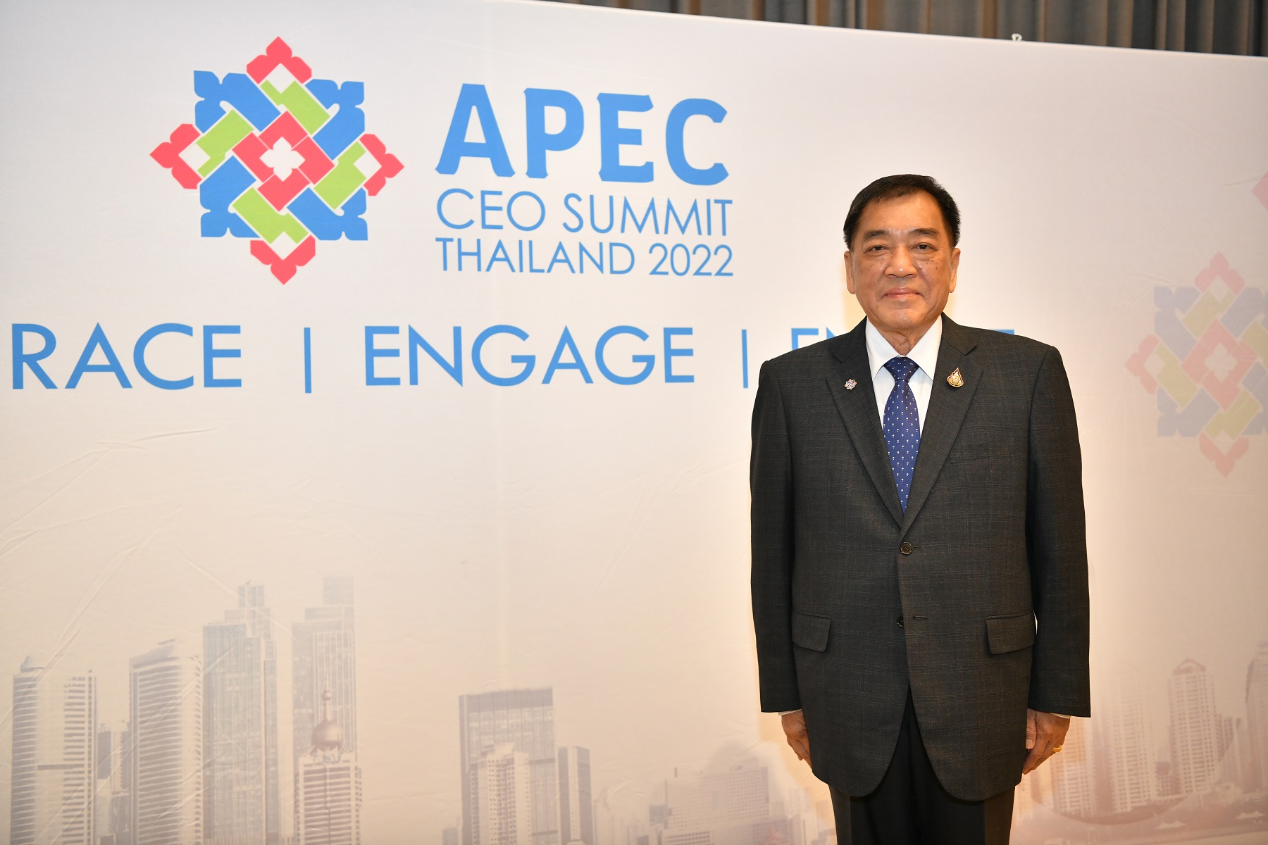 นับถอยหลัง APEC CEO Summit 2022 เวทีแลกเปลี่ยนความคิดเห็นผู้นำธุรกิจแห่งเอเชียแปซิฟิก พร้อมผนึกกำลัง PwC - พันธมิตรด้านองค์ความรู้ ผู้สนับสนุนข้อมูลธุรกิจเชิงลึก, ดร.พจน์ อร่ามวัฒนานนท์ ประธาน APEC CEO Summit 2022 และสมาชิกสภาที่ปรึกษาทางธุรกิจเอเปคไทย